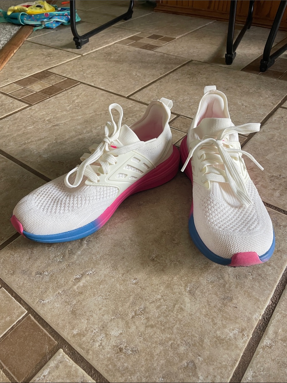 Avia Sneakers